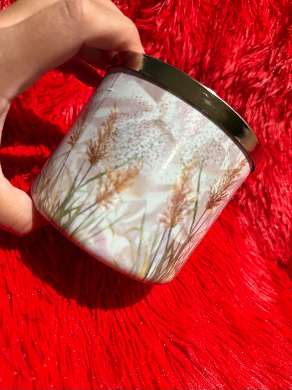 Bath & Body Works Vanilla Coconut Candle - Gold Lid, Cream Label - Picture 4 of 5